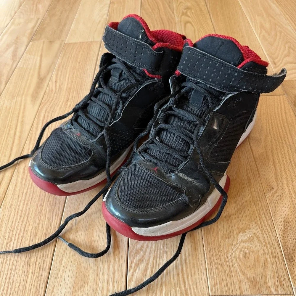 Jordan BCT Mid Black Red Strap‎ Sneakers Mens Size 8.5 454043-004